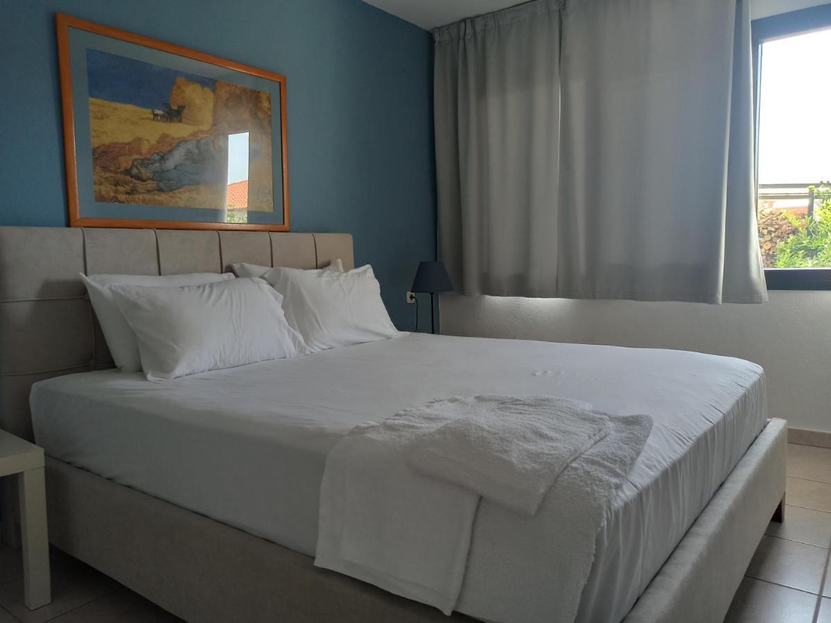 Dora'S House Comfortable Apartment With A Yard And View Pyrgadikia Exterior foto